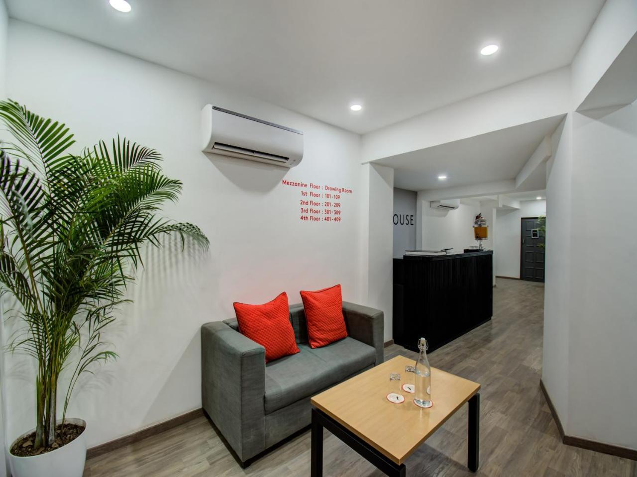 Oyo Townhouse 66 Nagpur Station Ca Road Hotel Екстериор снимка