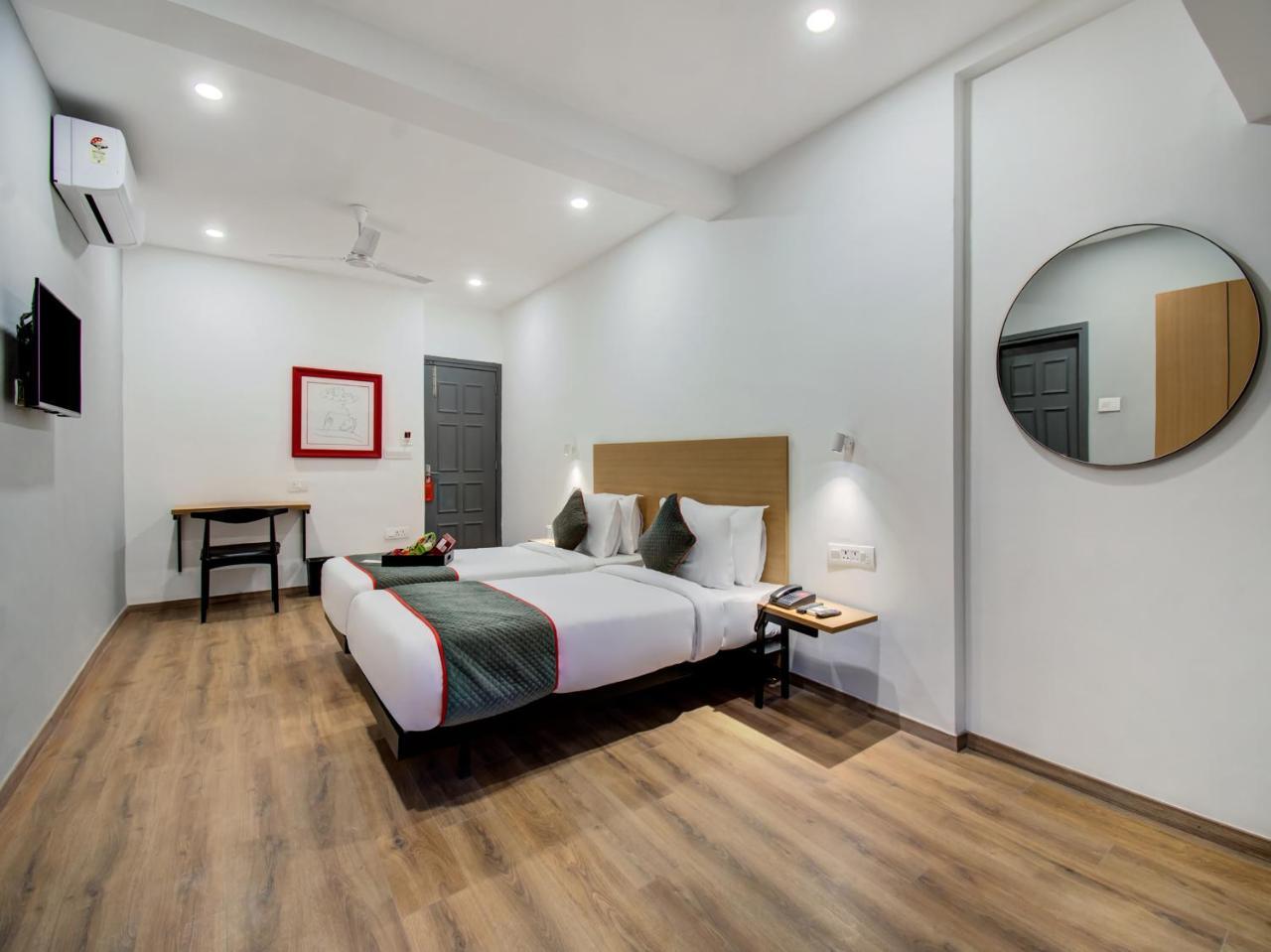 Oyo Townhouse 66 Nagpur Station Ca Road Hotel Екстериор снимка