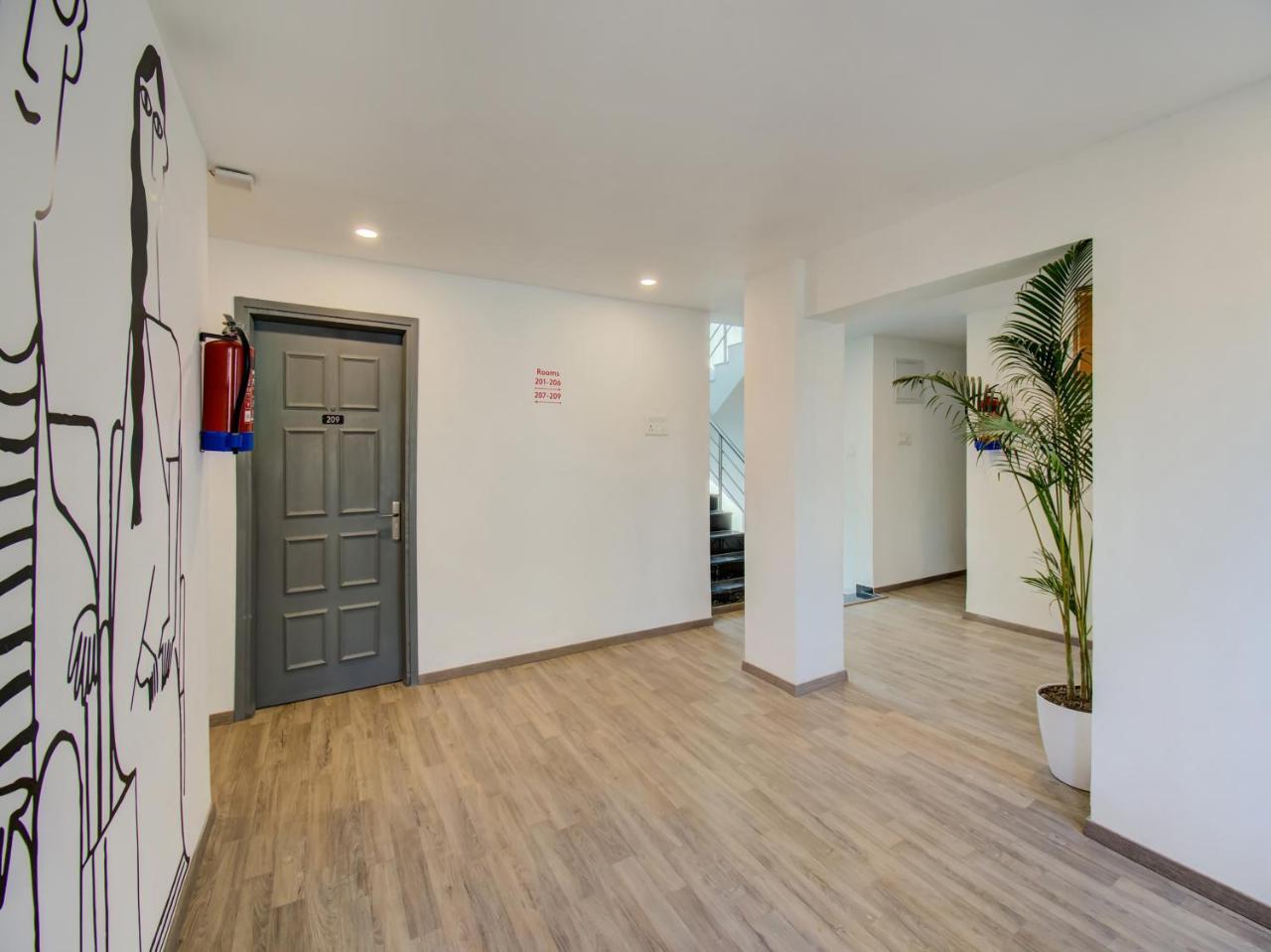 Oyo Townhouse 66 Nagpur Station Ca Road Hotel Екстериор снимка